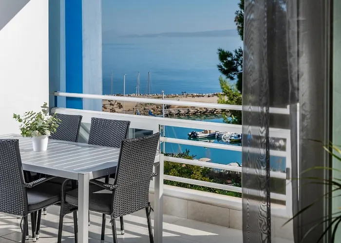 Hermosa Luxury Apartment